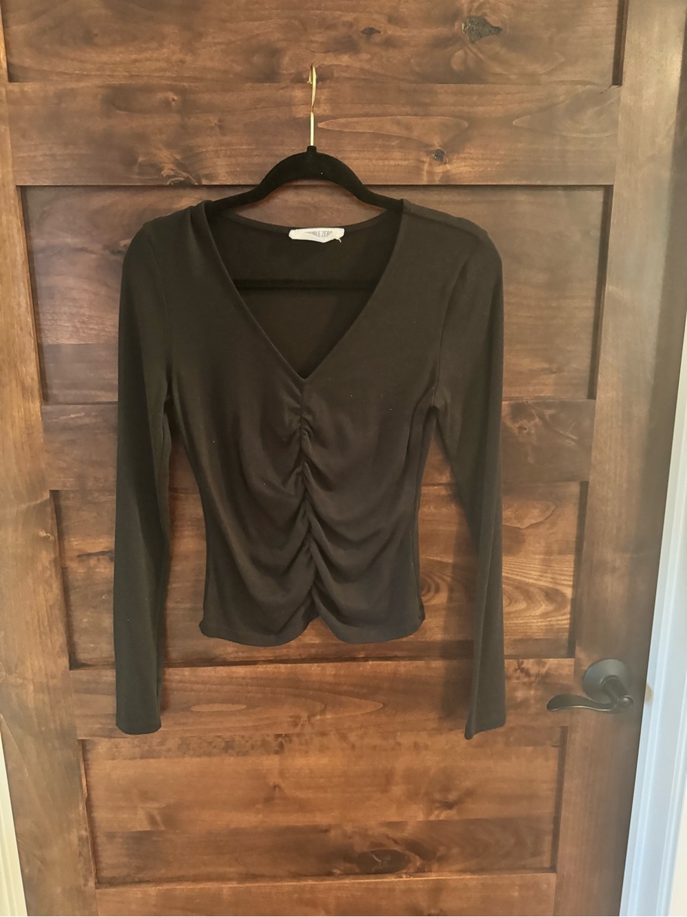 Double Zero Black Long-Sleeve Ruched V-Neck Crop Top